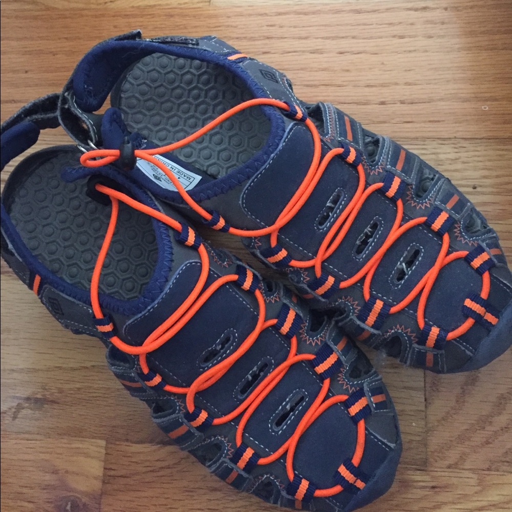 Boys sandals